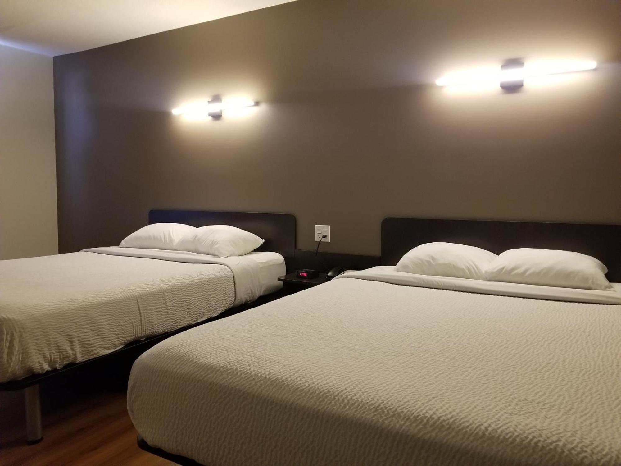 茵斯菲尔6号汽车旅馆 Innisfail 外观 照片