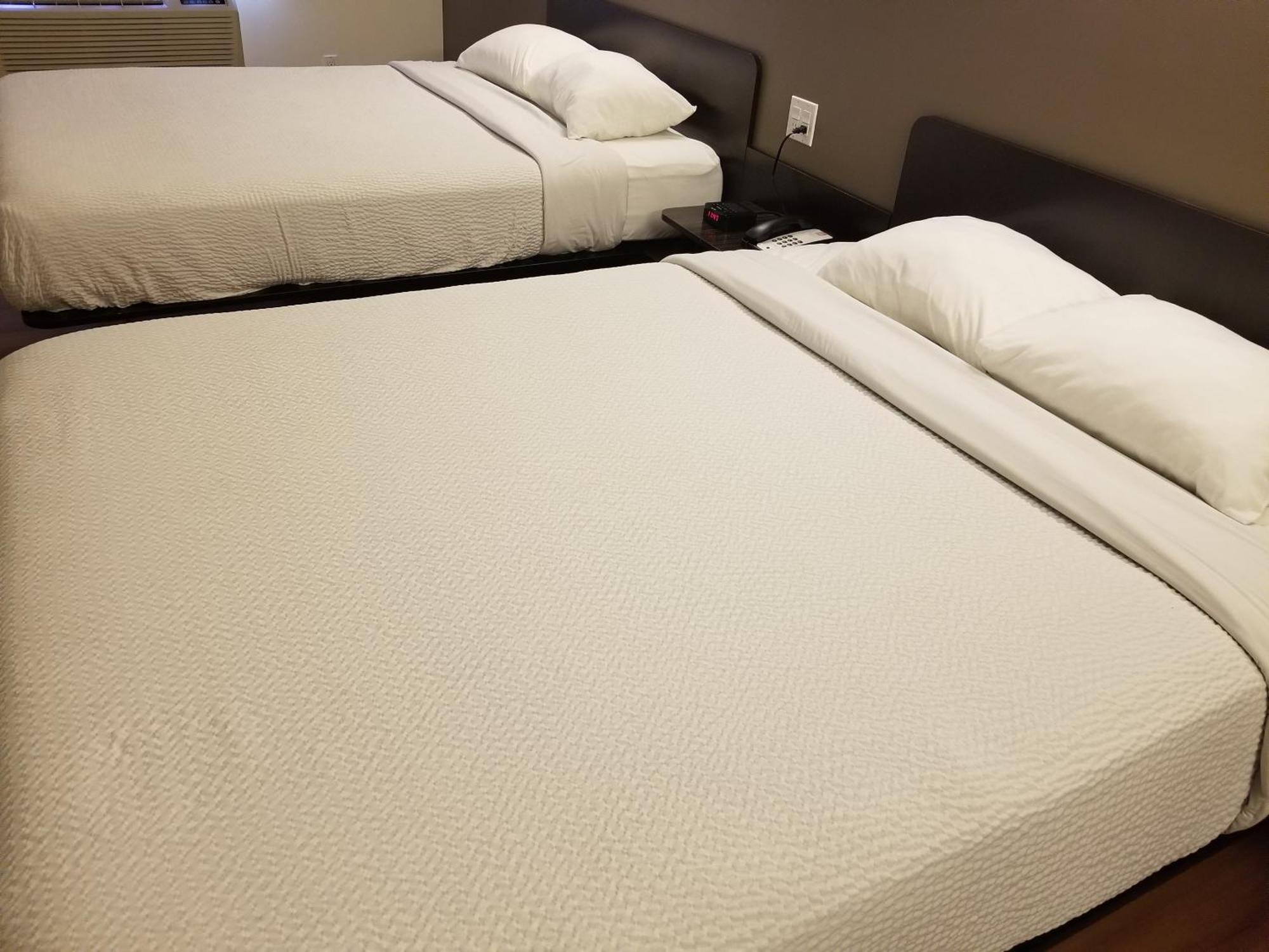 茵斯菲尔6号汽车旅馆 Innisfail 外观 照片