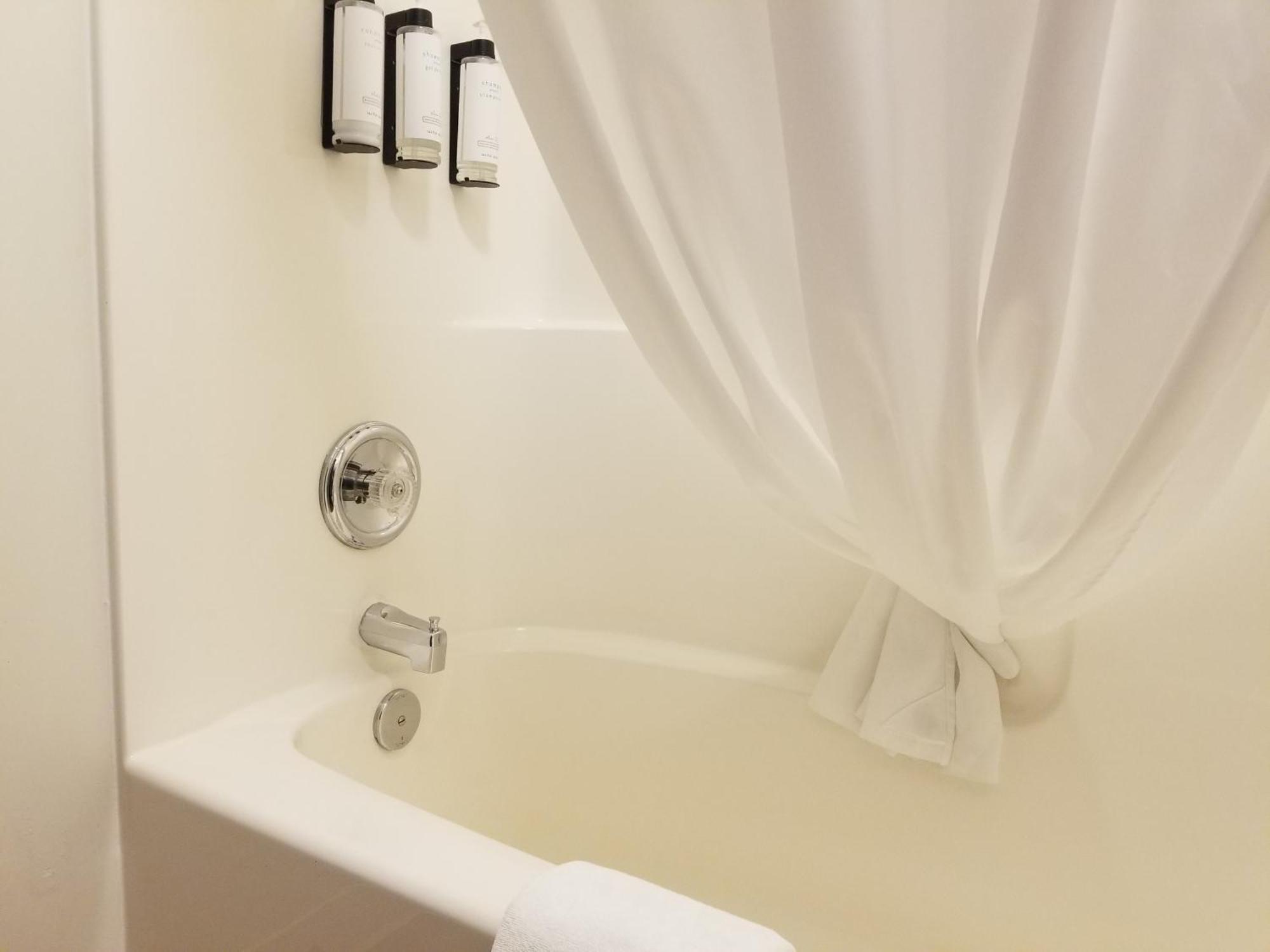 茵斯菲尔6号汽车旅馆 Innisfail 外观 照片